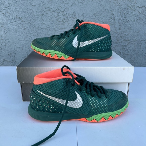 Nike Other - Nike Kyrie 1 Basketball Sneakers